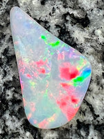 Load image into Gallery viewer, 11,68ct extreem bright directional opal
