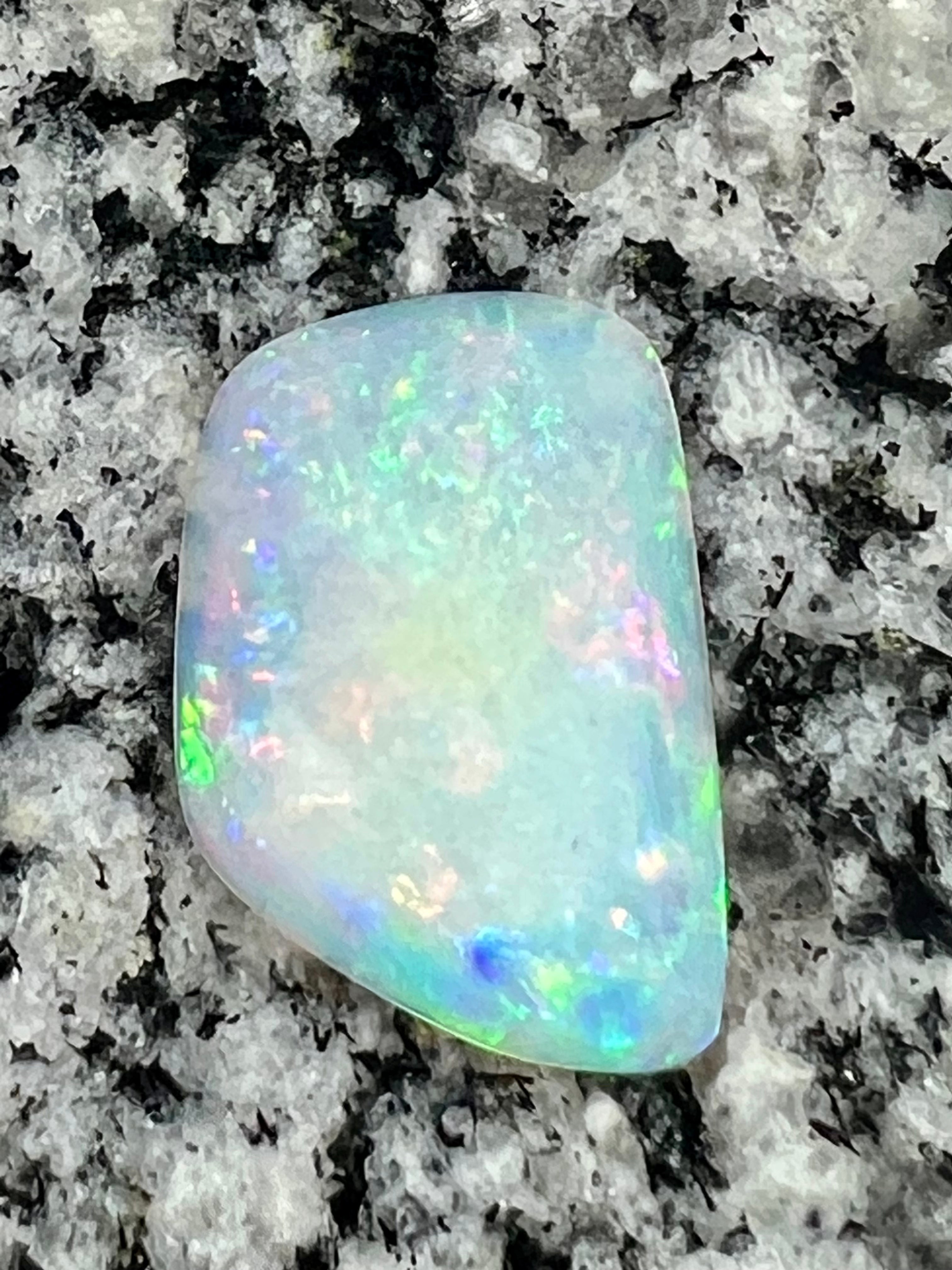 7,09 ct multi patern very 3 d opal