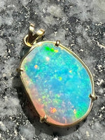 Load image into Gallery viewer, 18 ct gold handmade 2 sided crystal opal
