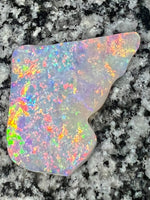 Load image into Gallery viewer, 34,1 ct extr 3D non directional fully saturated opal
