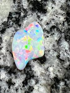 4,07 ct extreem bright 2-sided opal