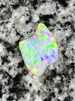 Load image into Gallery viewer, 4,07 ct extreem bright 2-sided opal
