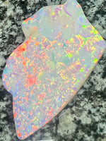 Load image into Gallery viewer, 254,7 ct extreem bright very high Brazilian opal
