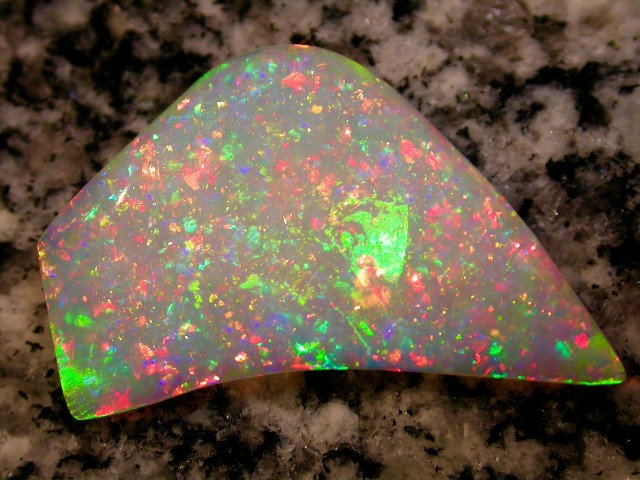 21.95ct BRAZILIAN CRYSTAL OPAL #C2