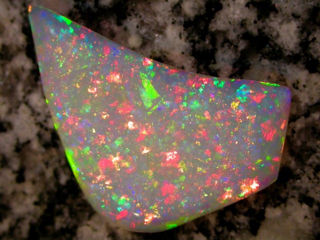 21.95ct BRAZILIAN CRYSTAL OPAL #C2