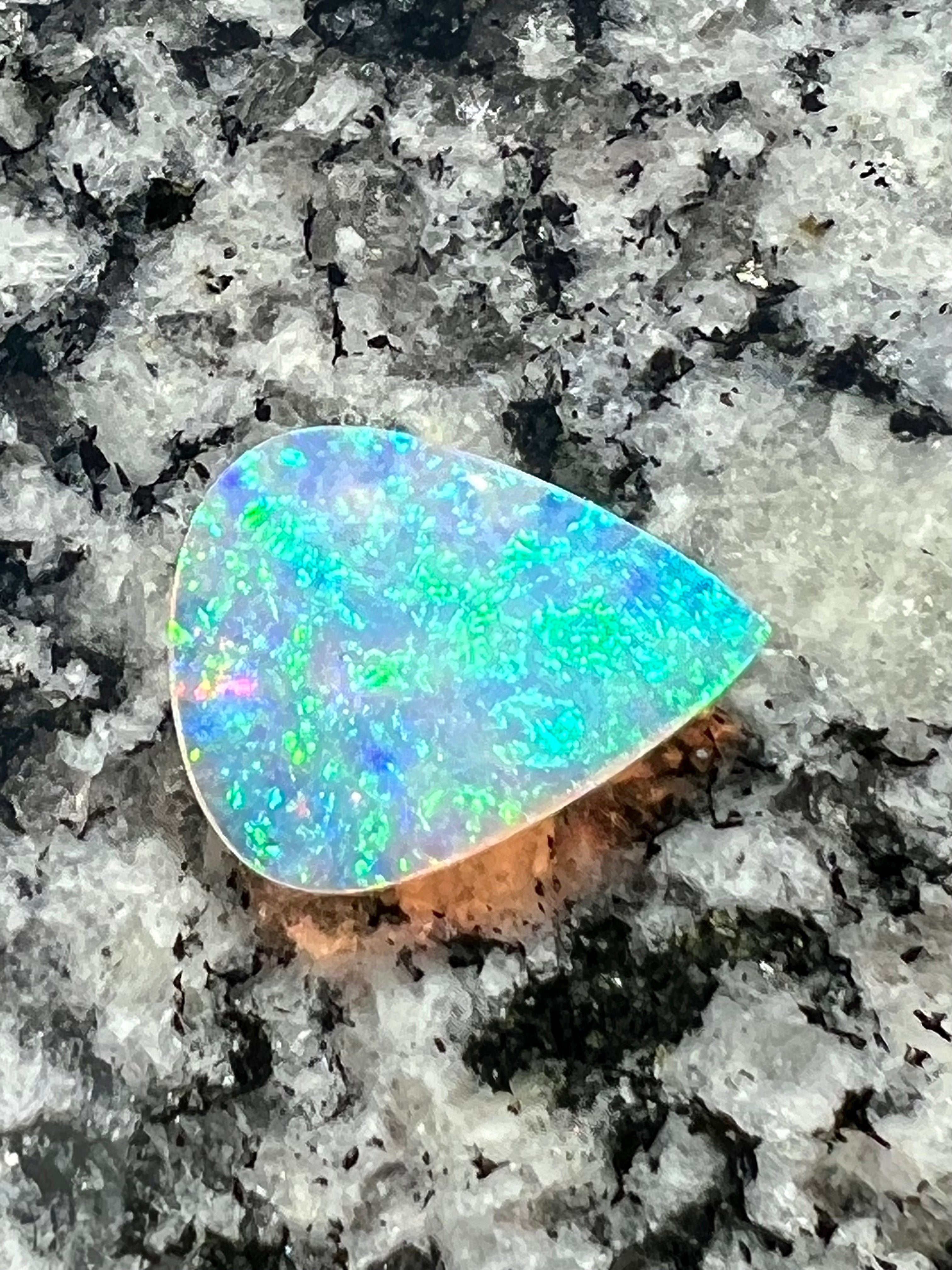 5,23 ct brazilian skin2skin 2 sided cysrtal teardrop opal