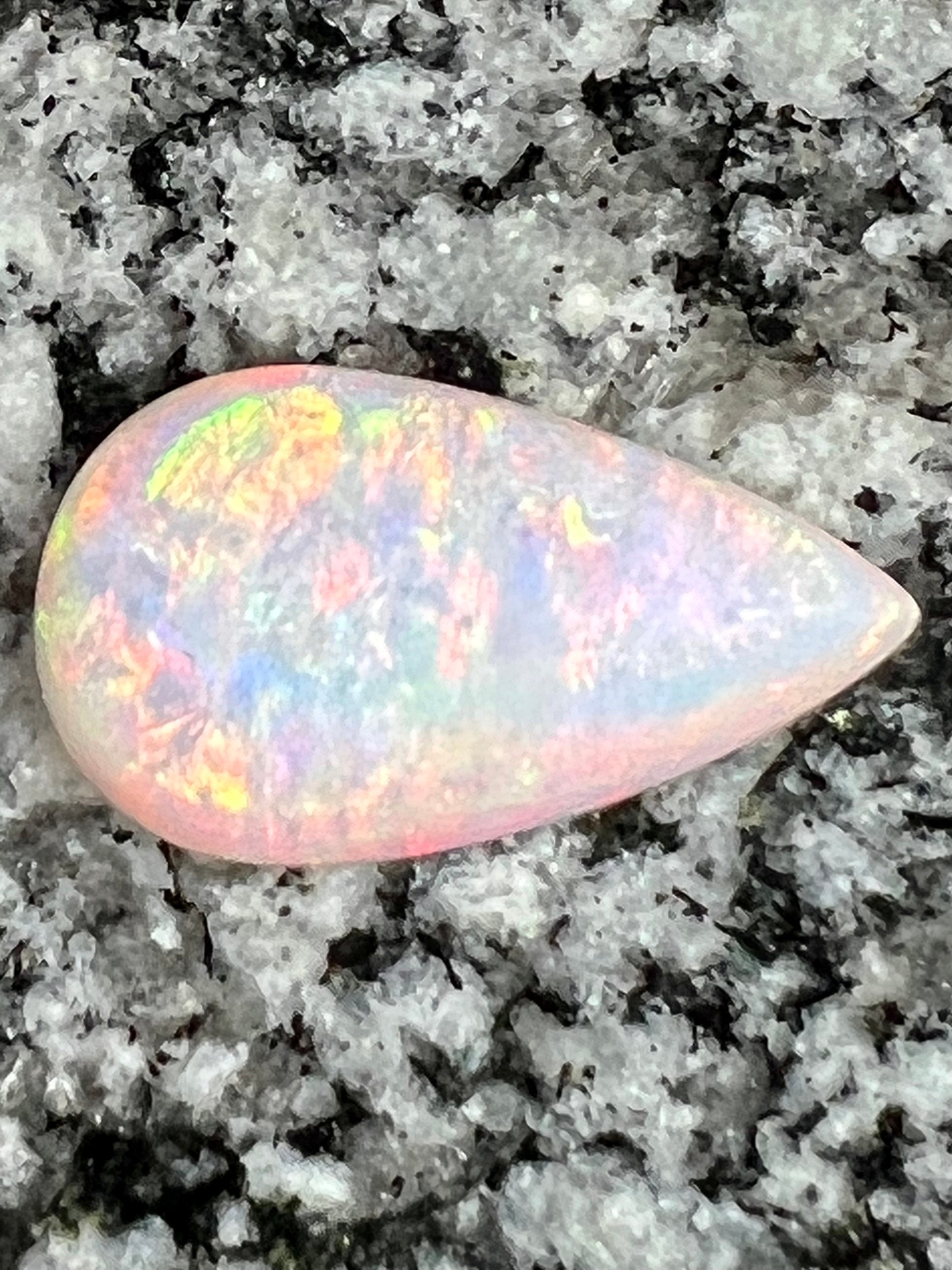 16,36 ct bigg teardrop fully saturated opal