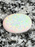 Load image into Gallery viewer, 17,42ct fully saturated pinfire patern oval opal
