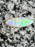 Load image into Gallery viewer, 3,23ct multi patern fully saturated marquise opal
