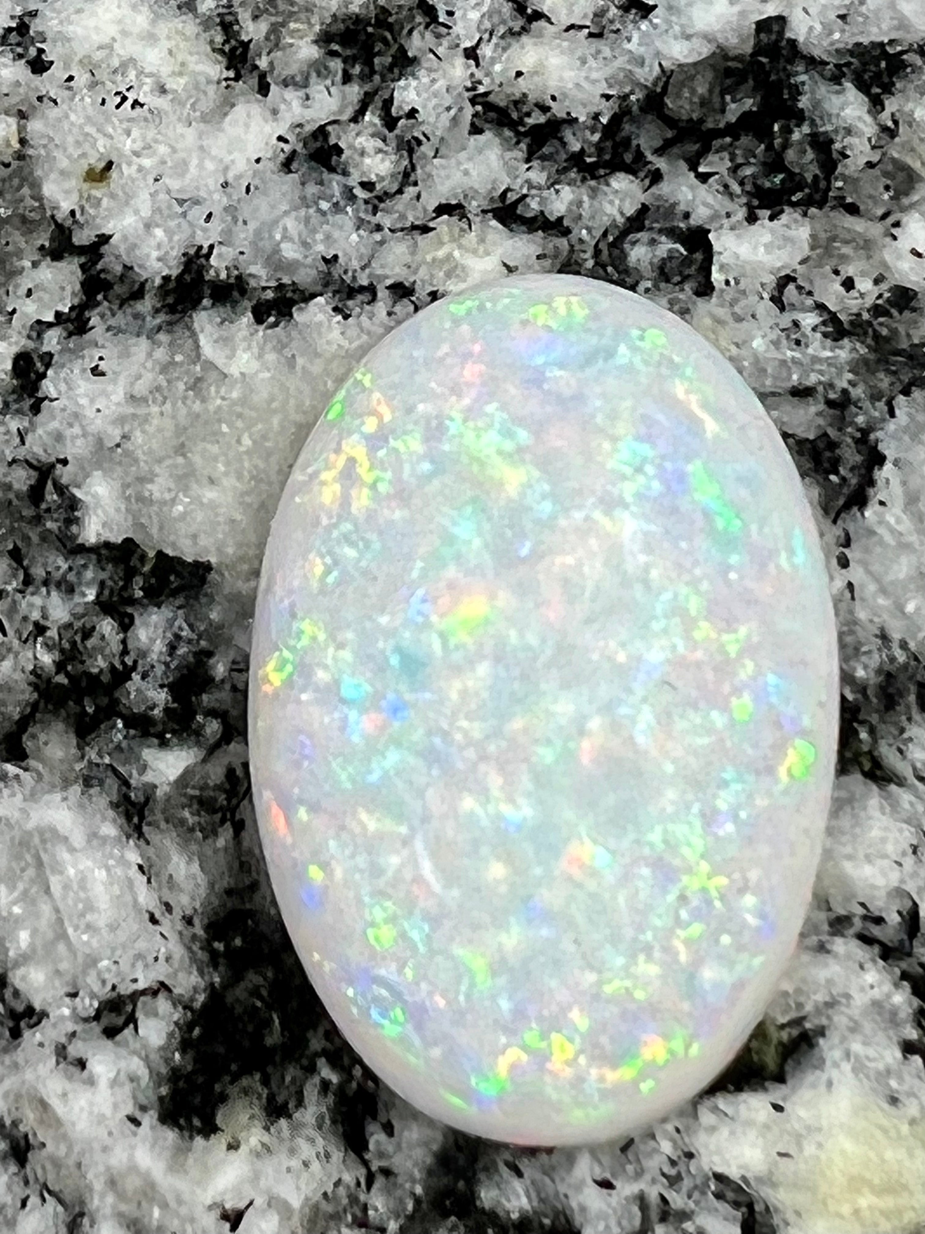 12,47 fully saturated bigg oval opal – OpalBrazil