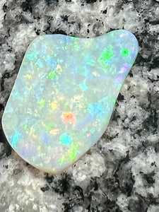 6,7 ct double sided Crystal freeform opal