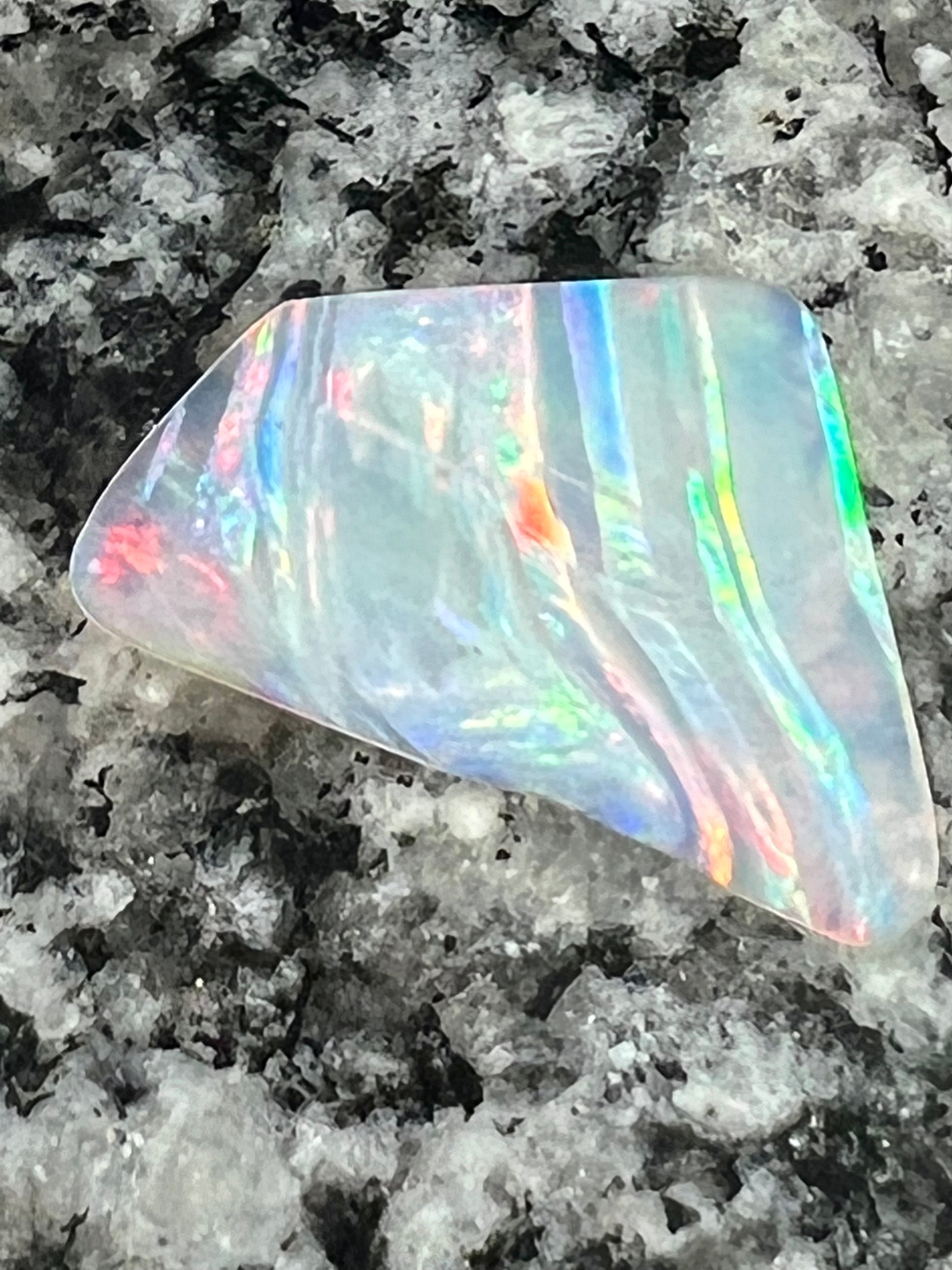 6,02ct double sided stripe patern freeform opal