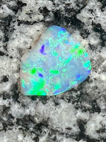 Load image into Gallery viewer, 3,21 ct double sided floral patern crystal opal
