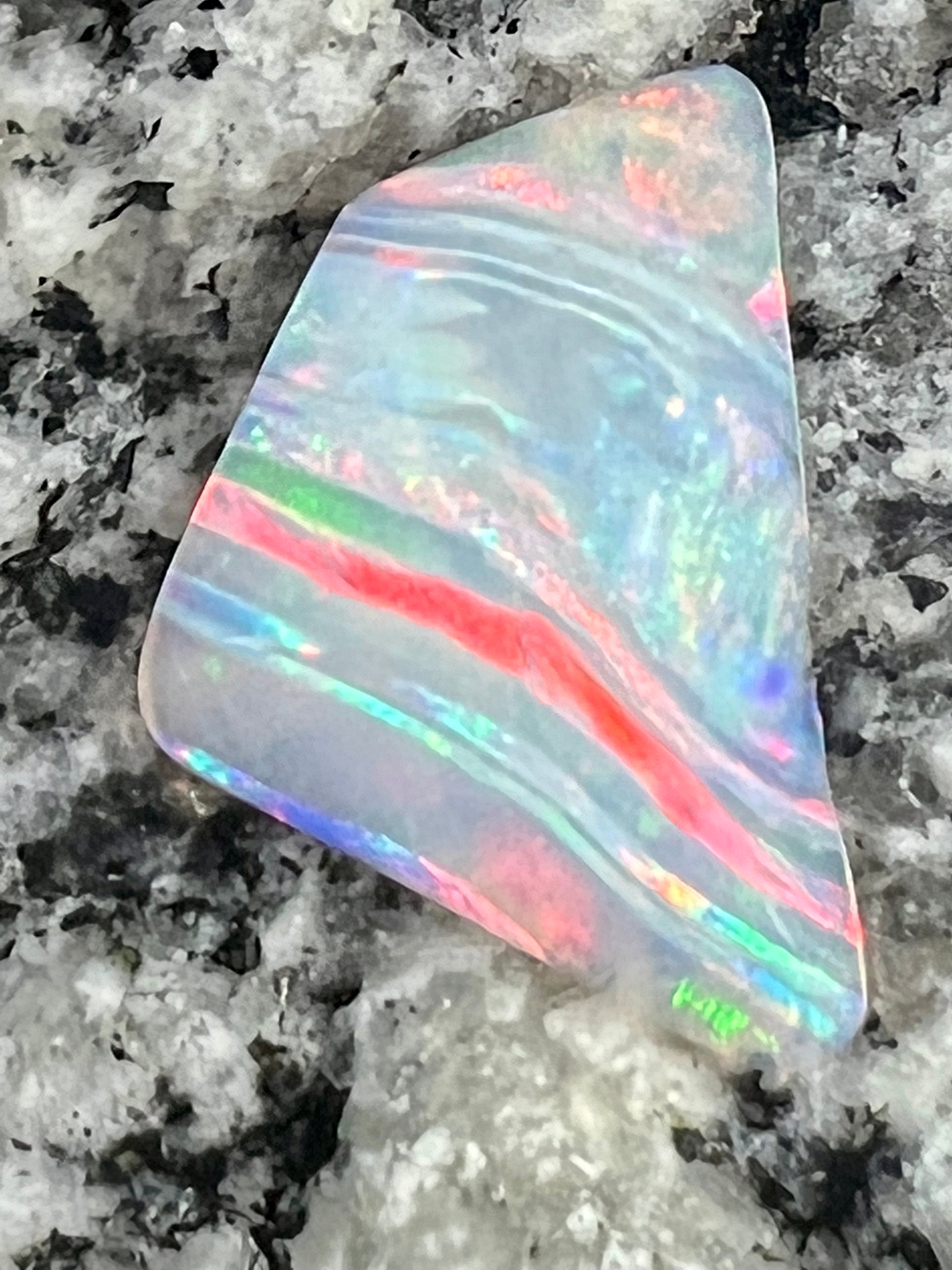 6,02ct double sided stripe patern freeform opal