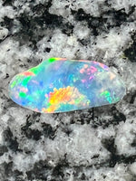 Load image into Gallery viewer, 2,5 extreem bright crystal opal
