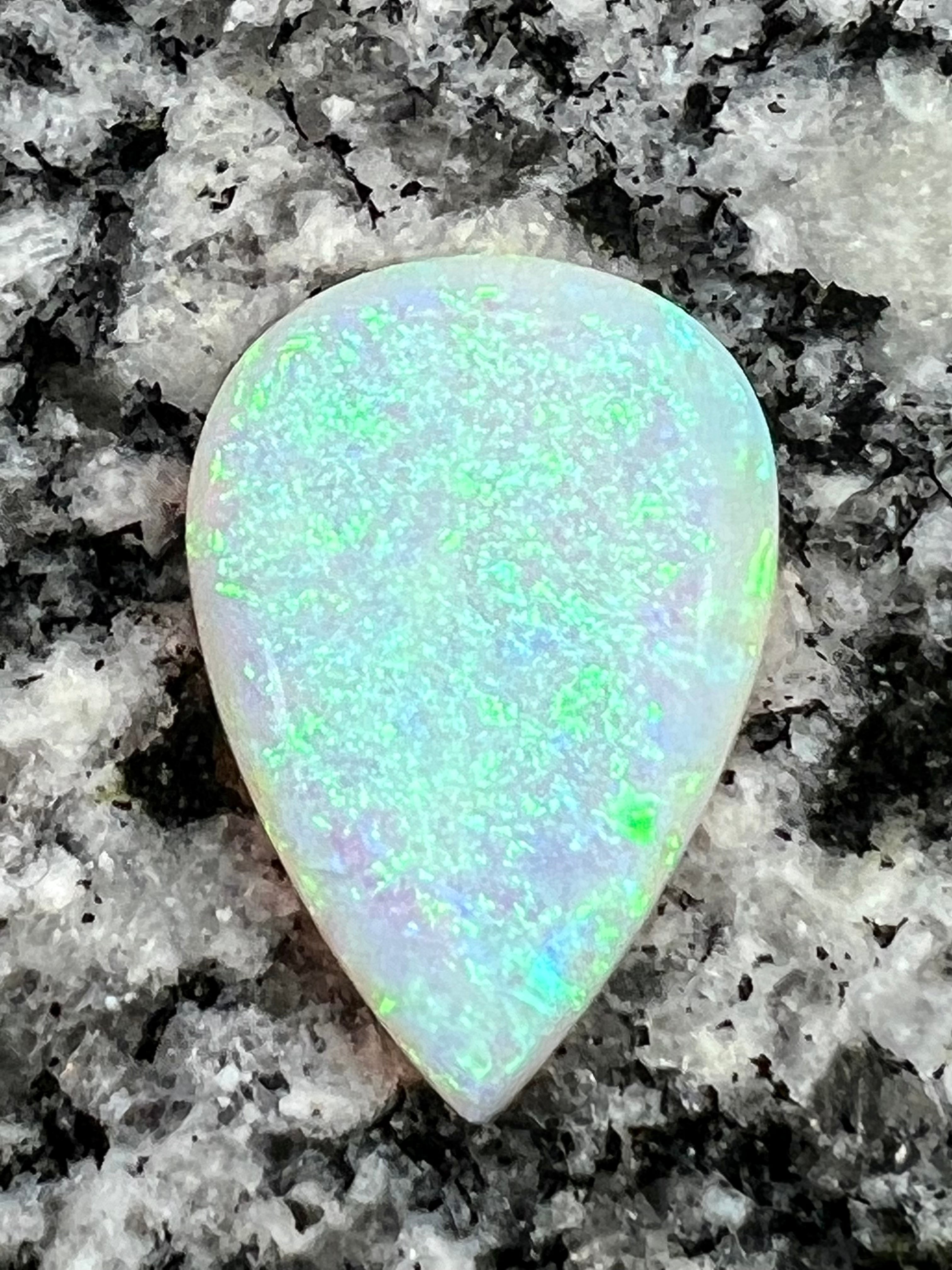 10,8 fully saturated teardrop opal