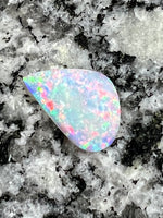 Load image into Gallery viewer, 2,99 ct extreem bright double sided rainbow color opal
