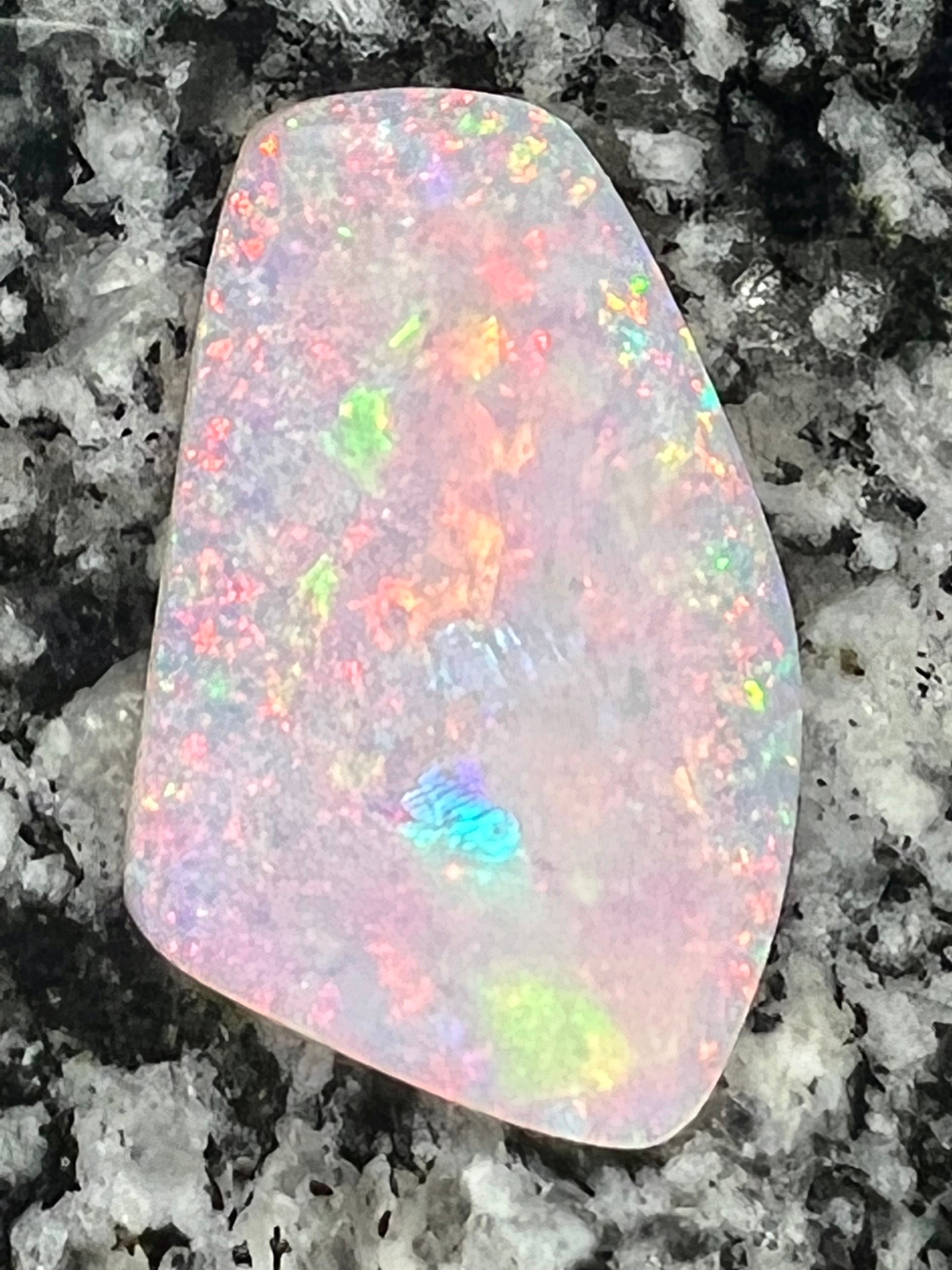 8,6ct multi patern freeform rainbow colors opal