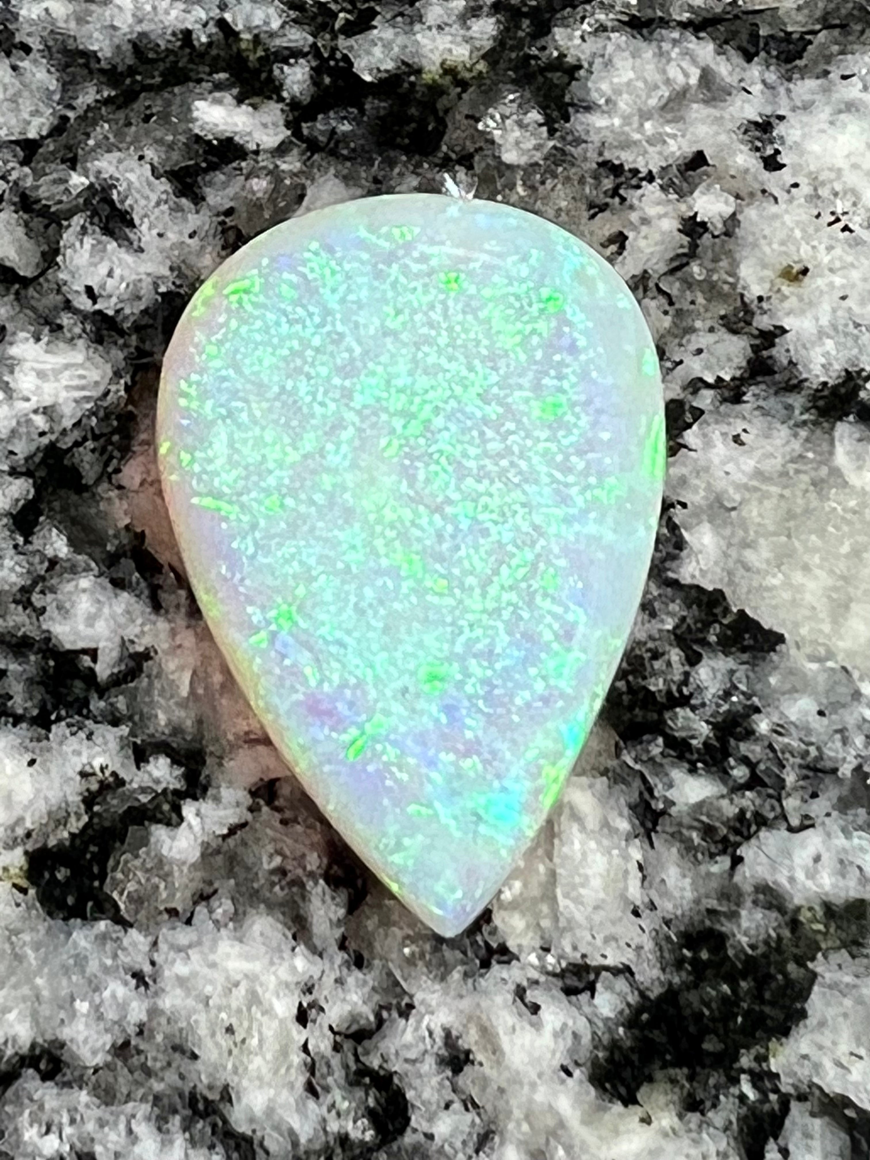 10,8 fully saturated teardrop opal