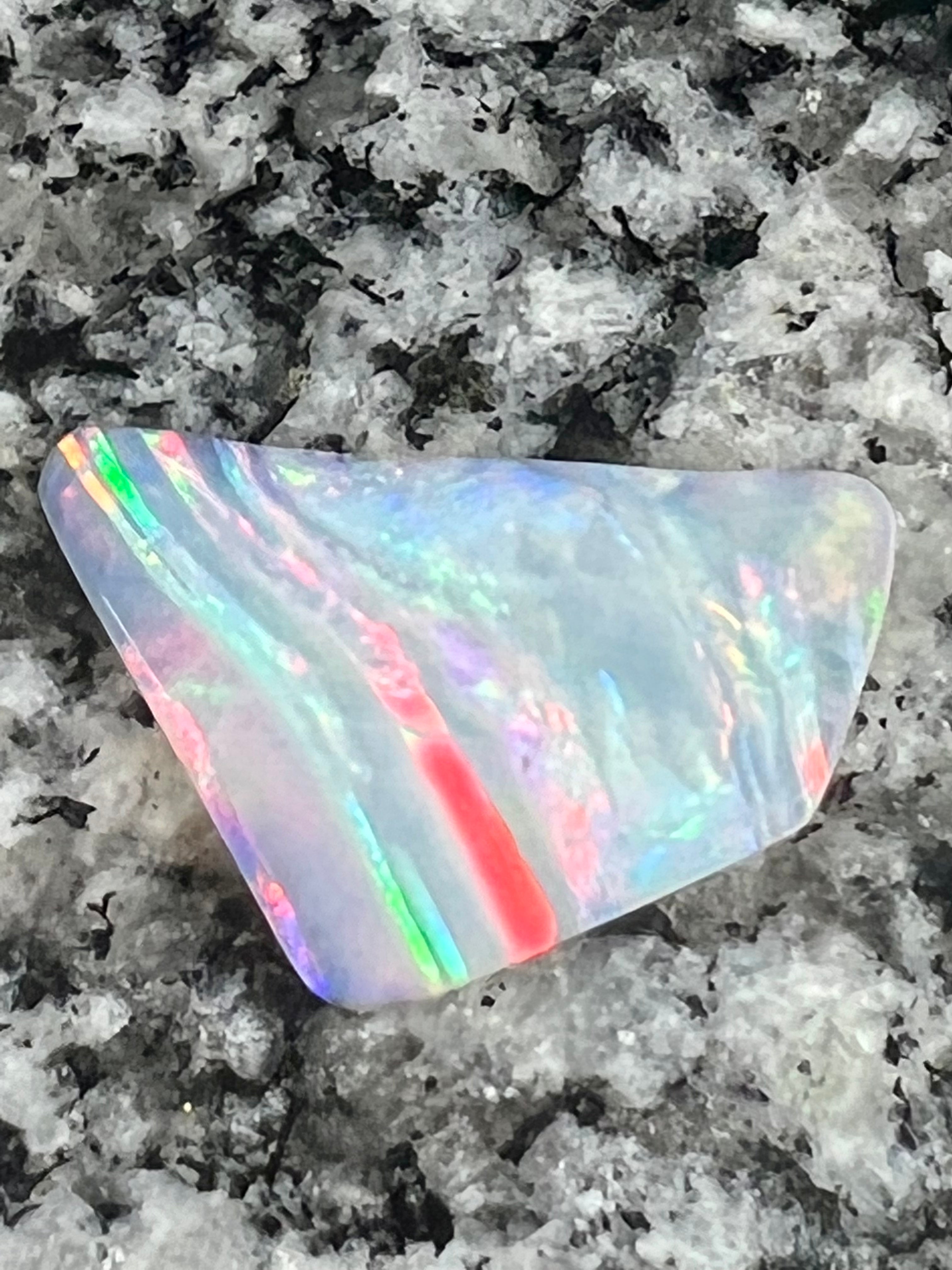 6,02ct double sided stripe patern freeform opal