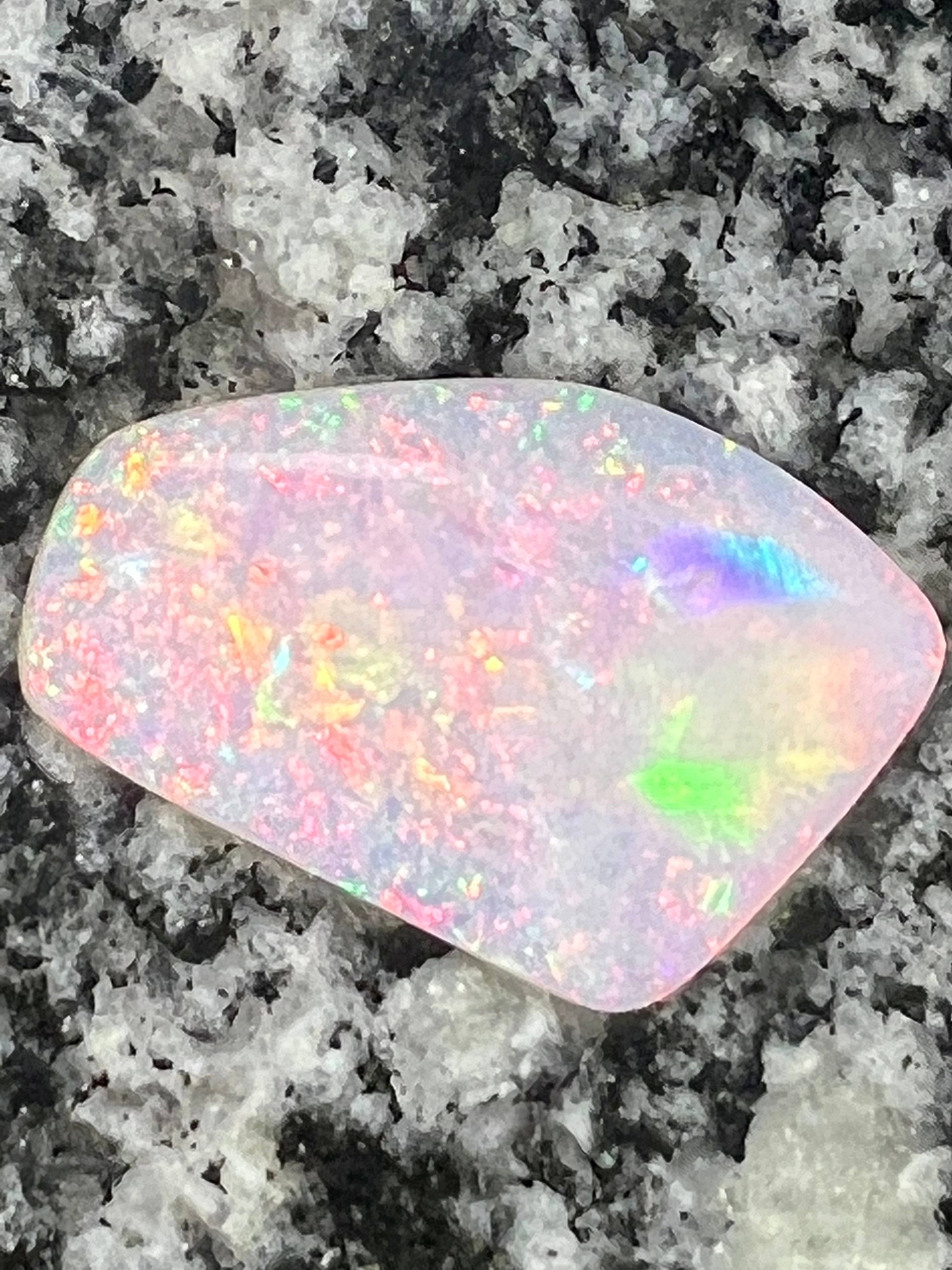 8,6ct multi patern freeform rainbow colors opal